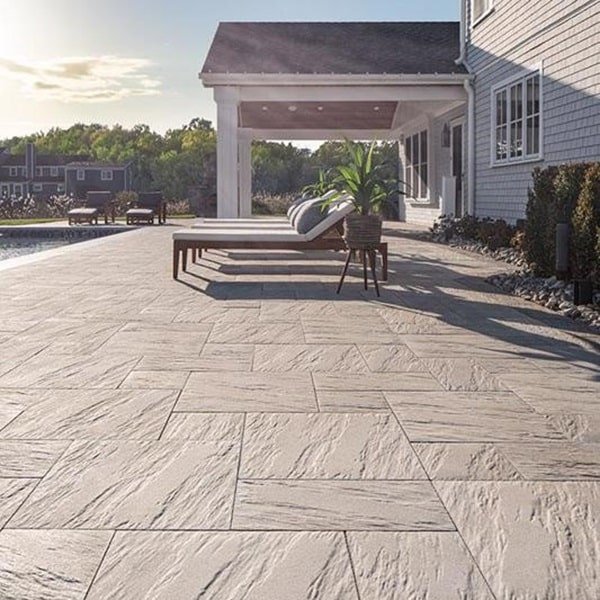 Techo-Bloc Everest Slab Greyed Nickel